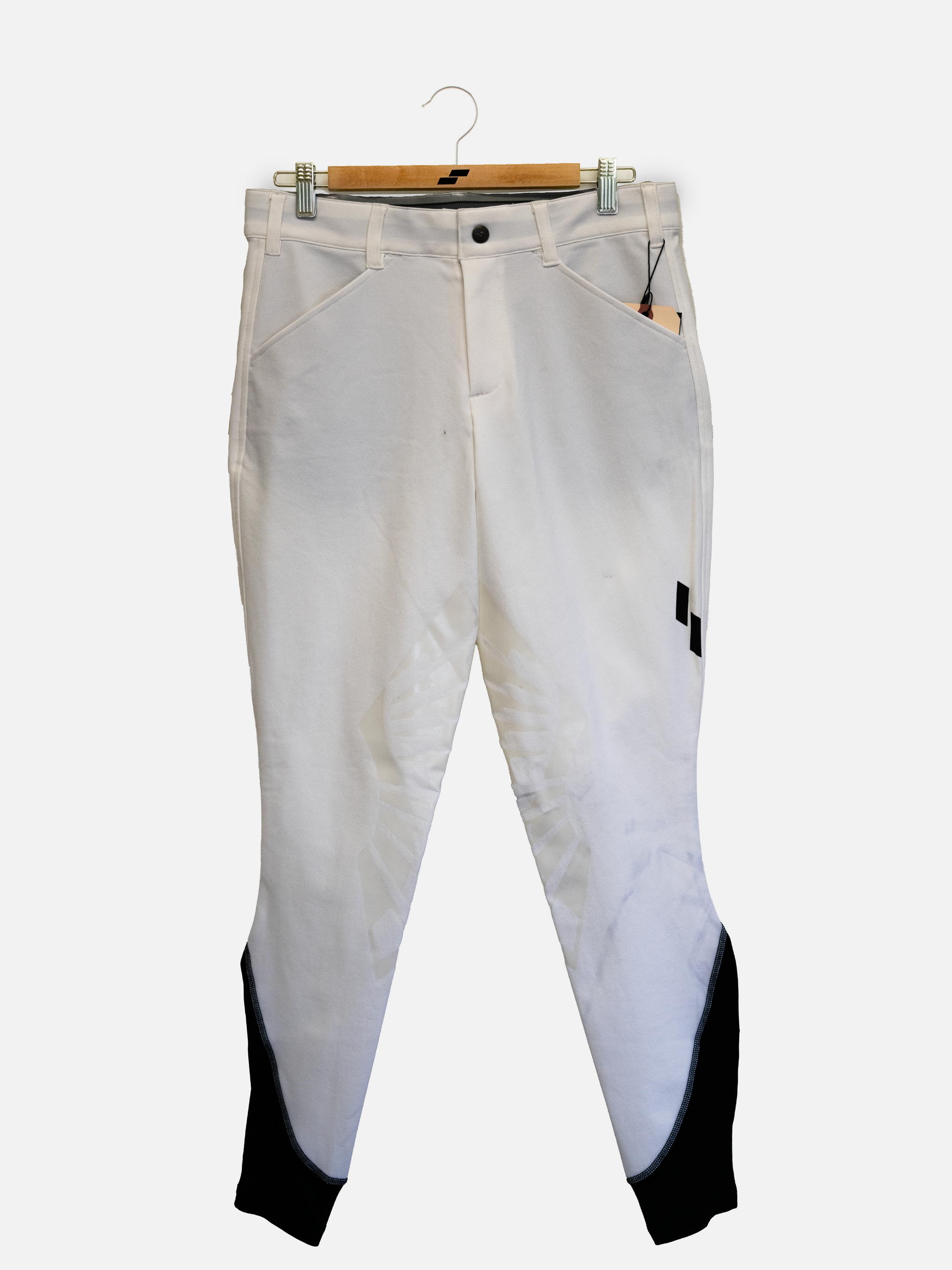 M50 White: 30