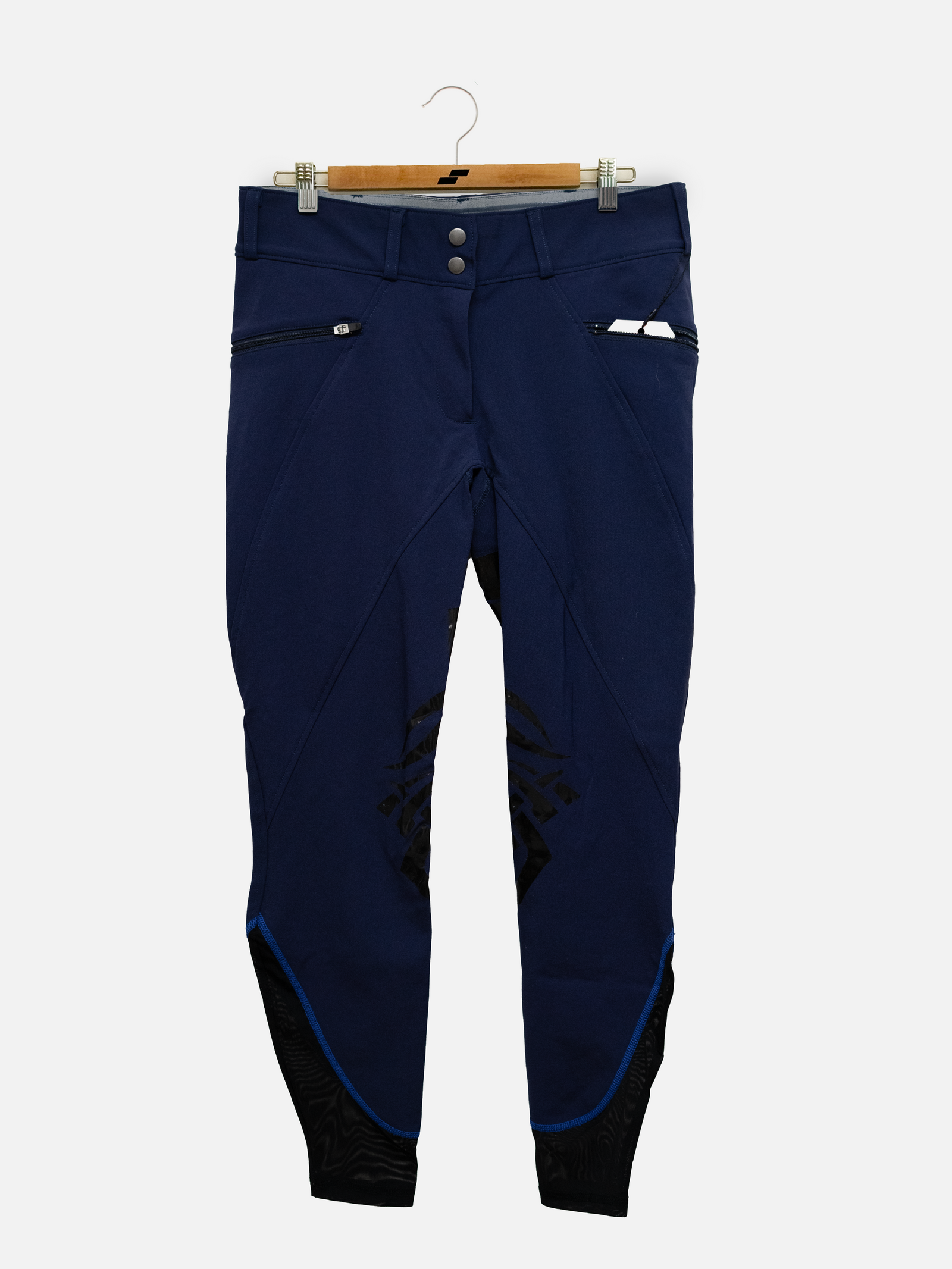 W100 Navy: 29