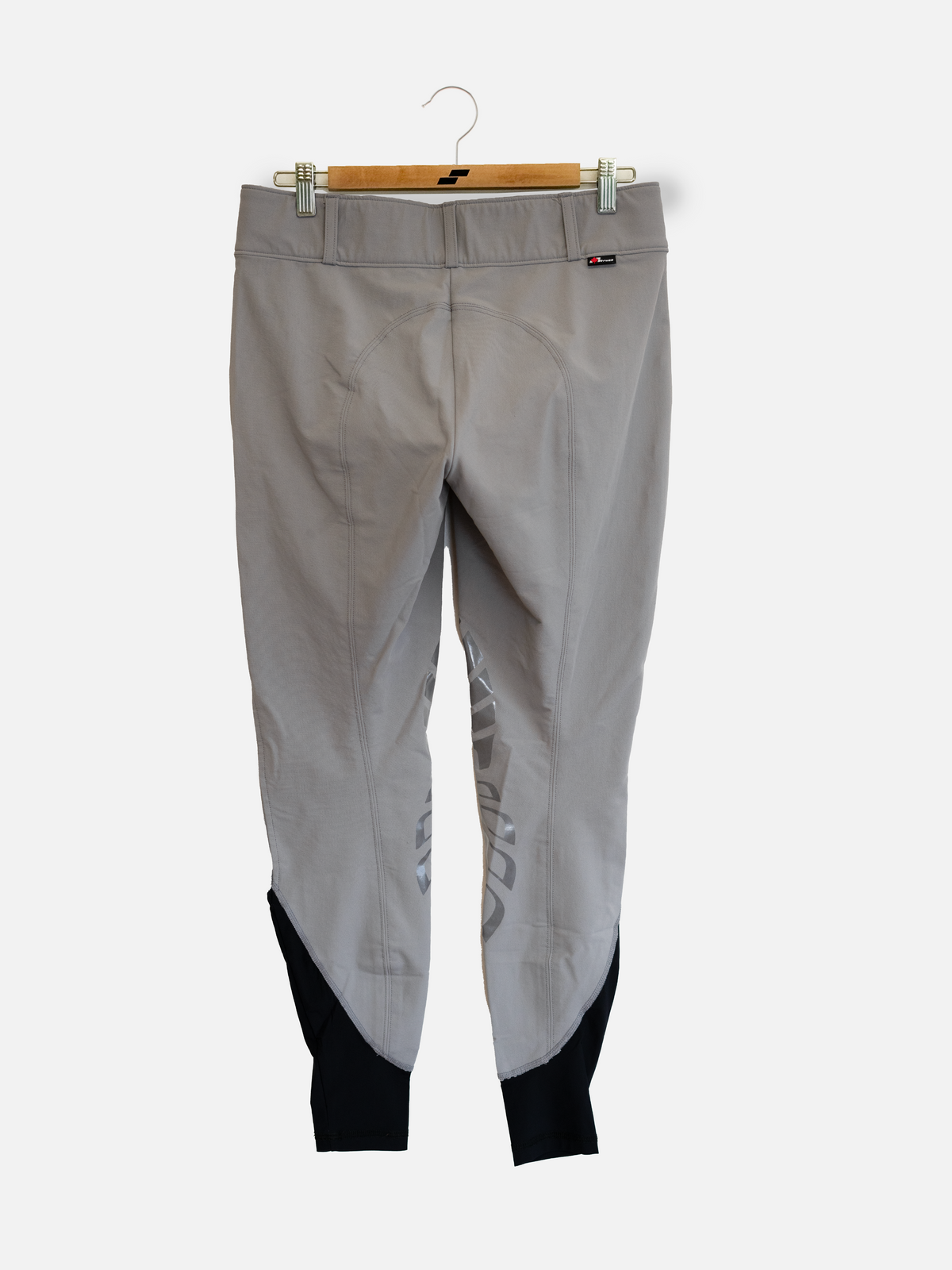 W50 Grey: 28