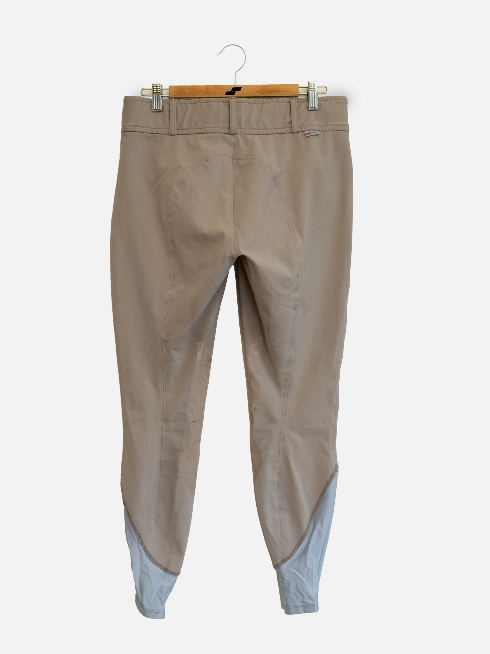 W50 Beige: 27