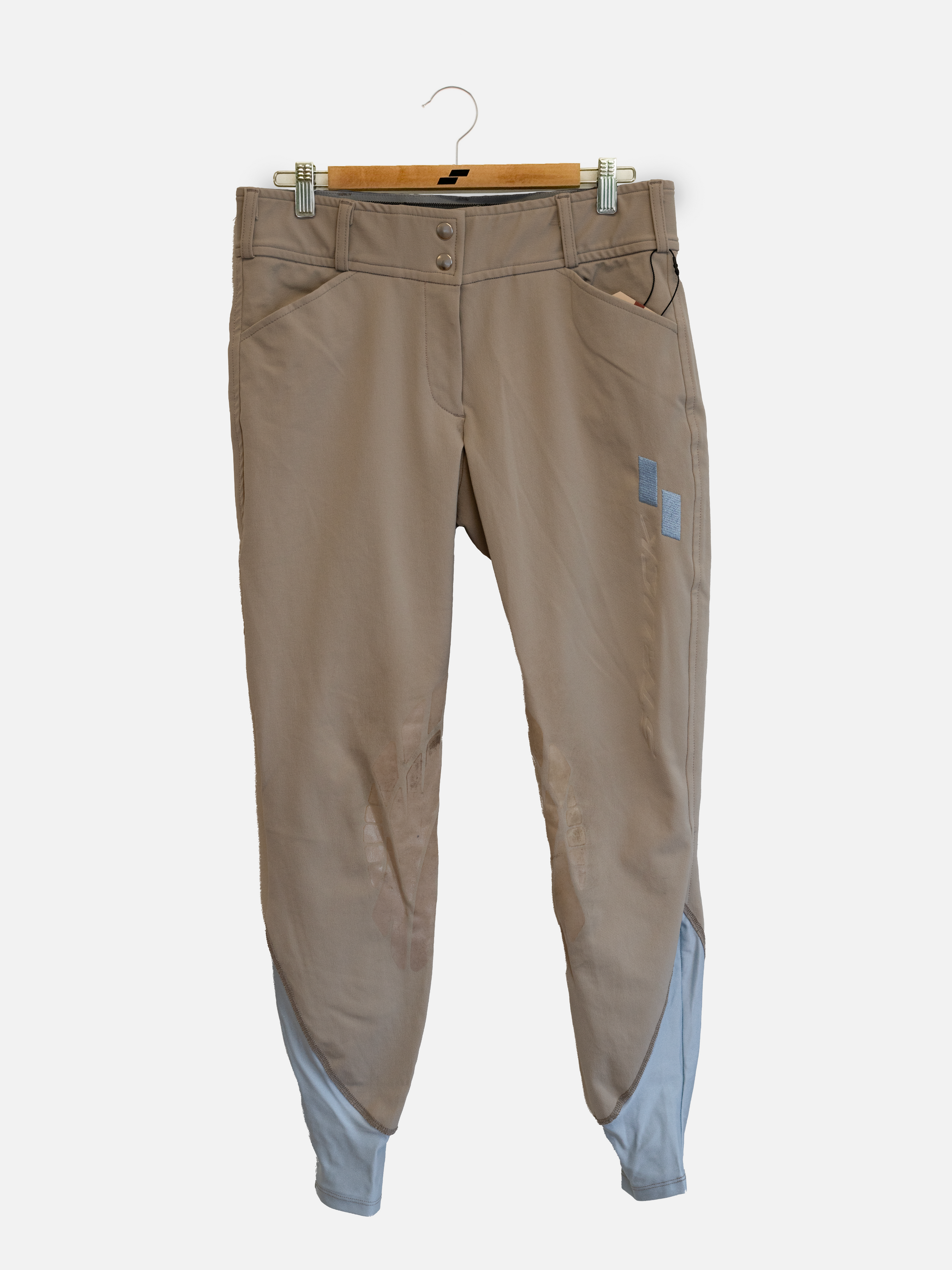 W50 Beige: 27