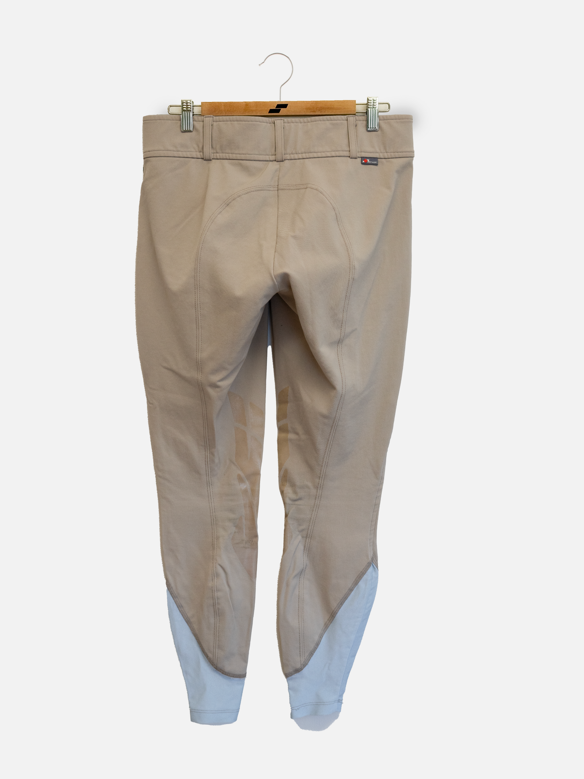 W50 Beige: 27