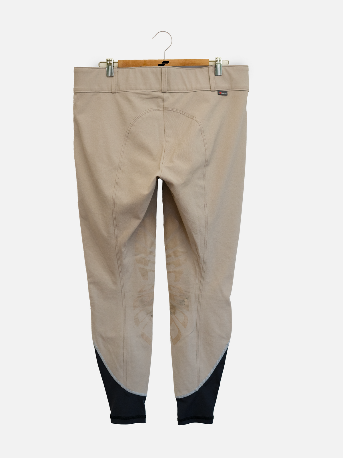 W50 Beige: 30
