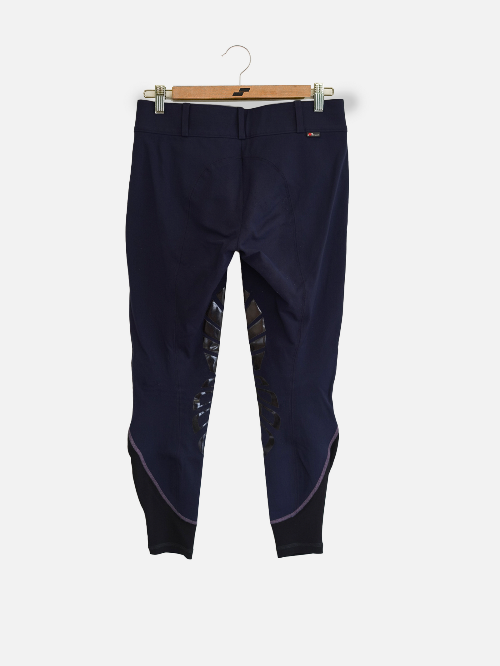 W50 Navy: 28