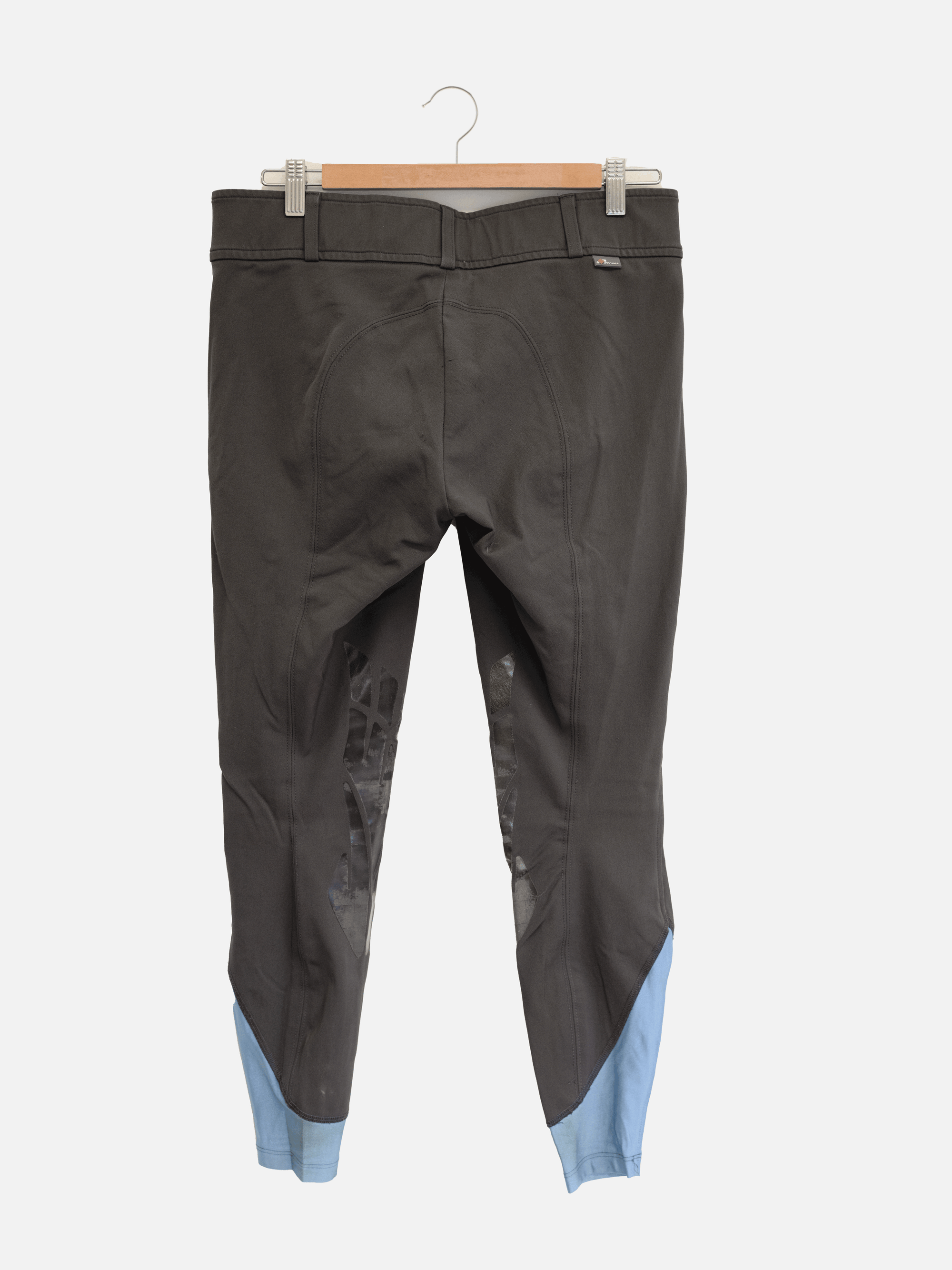 W50 Charcoal: 29