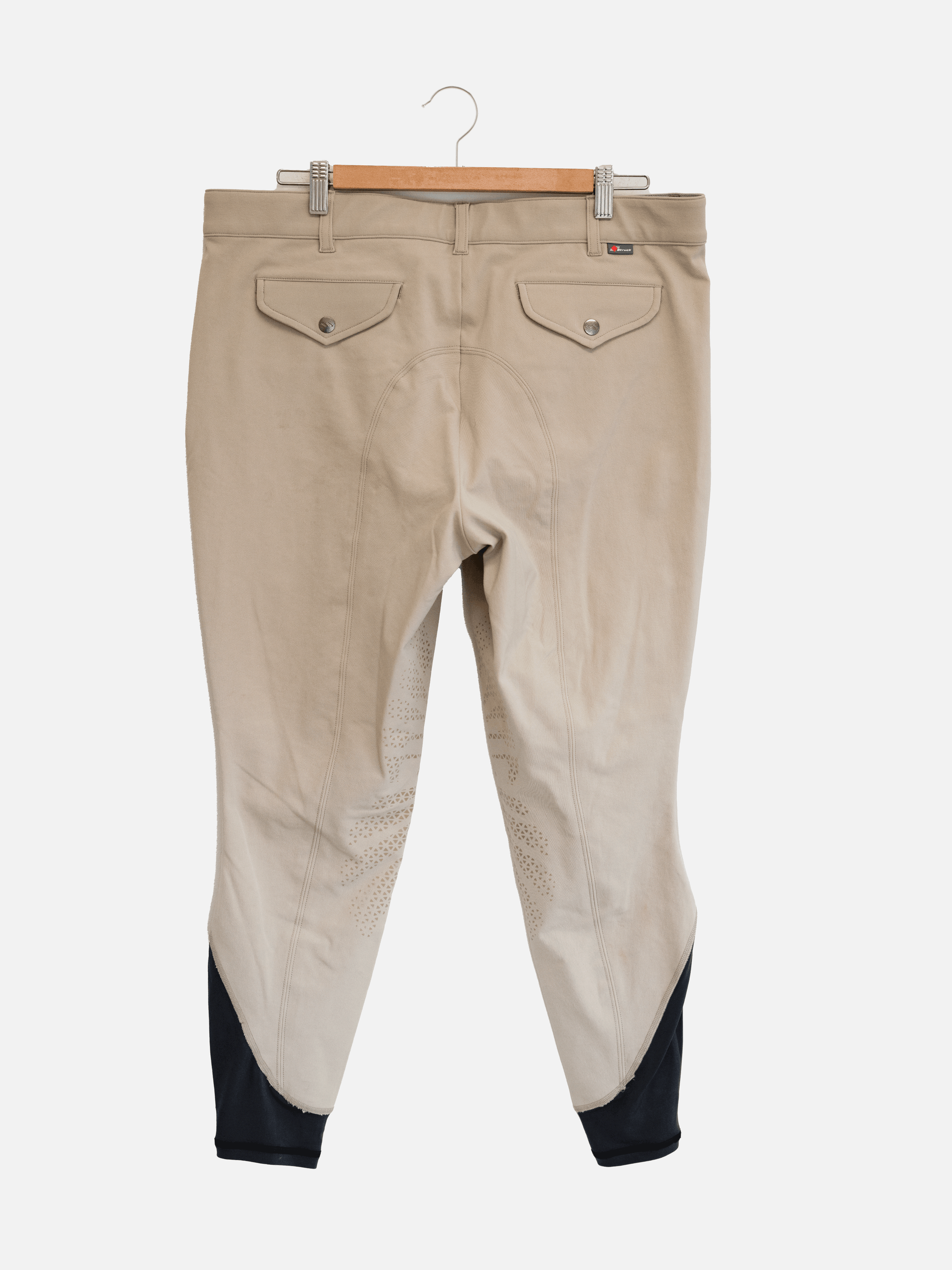 M50 Beige: 38