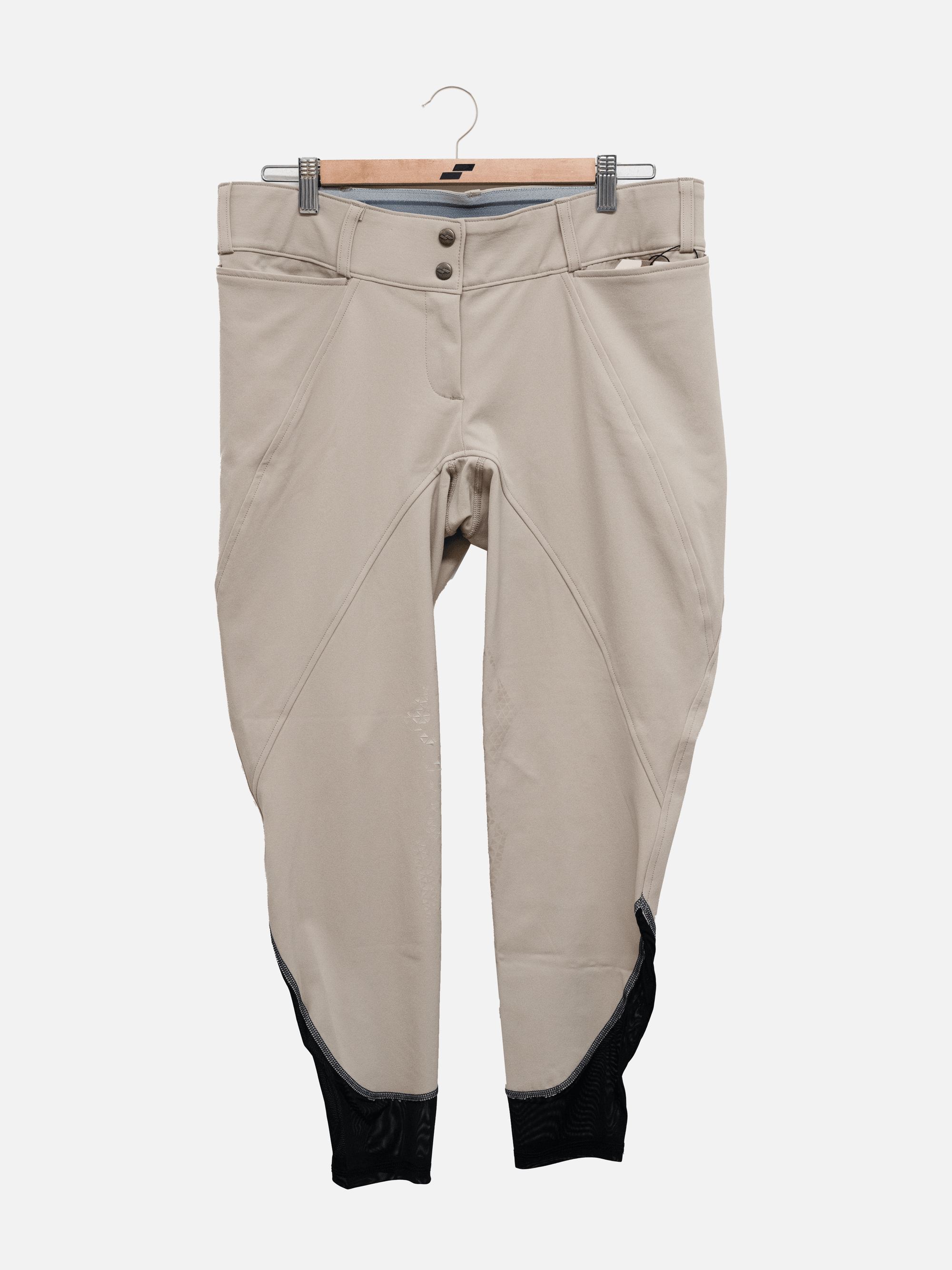 W60 Beige: 34